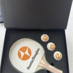 Hunter Douglas Table Tennis Set